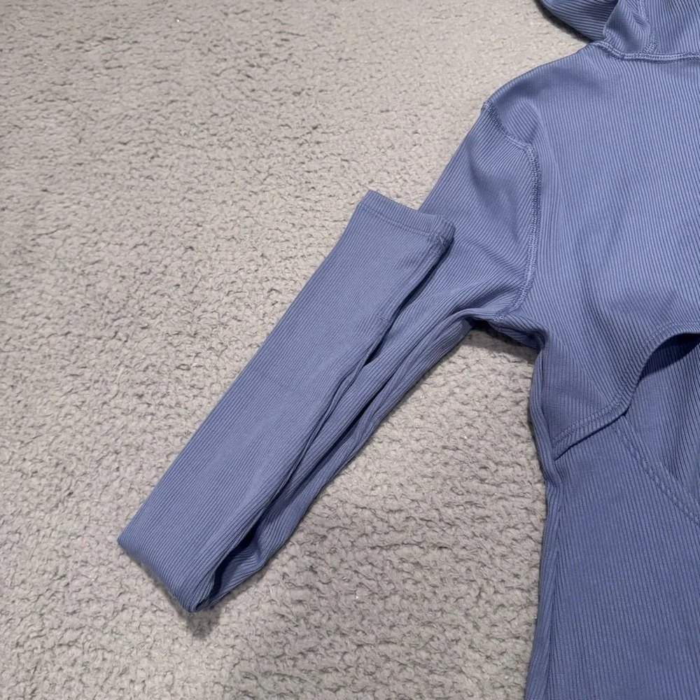 Alo Yoga Alosoft Frontrunner Ribbed-Knit Top Infinity Blue Size XS/TP